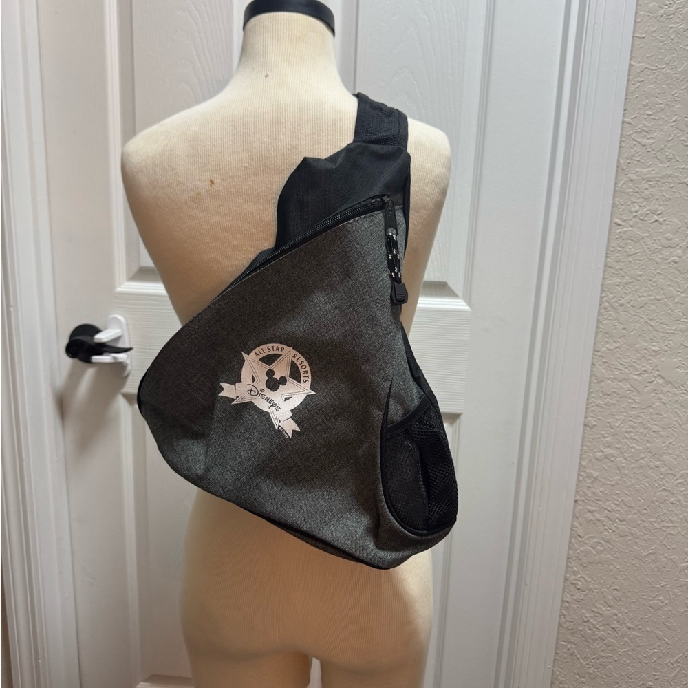 Disney shoulder bag All-Star resort logo adjustable strap net bottle holder NWOT